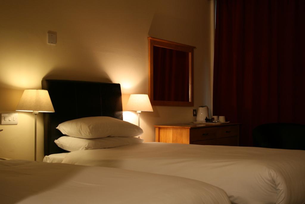 Maldron Hotel Merrion Road Dublin Dış mekan fotoğraf