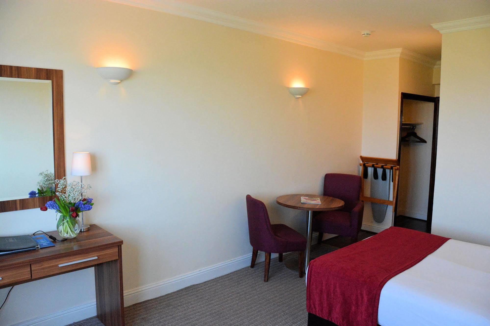 Maldron Hotel Merrion Road Dublin Dış mekan fotoğraf