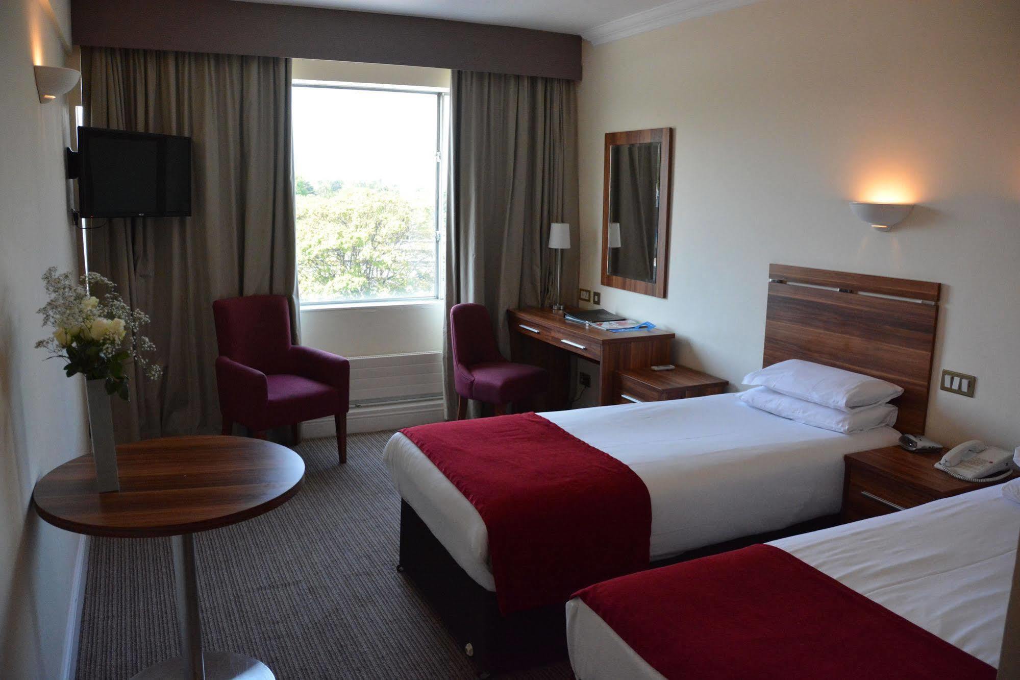 Maldron Hotel Merrion Road Dublin Dış mekan fotoğraf